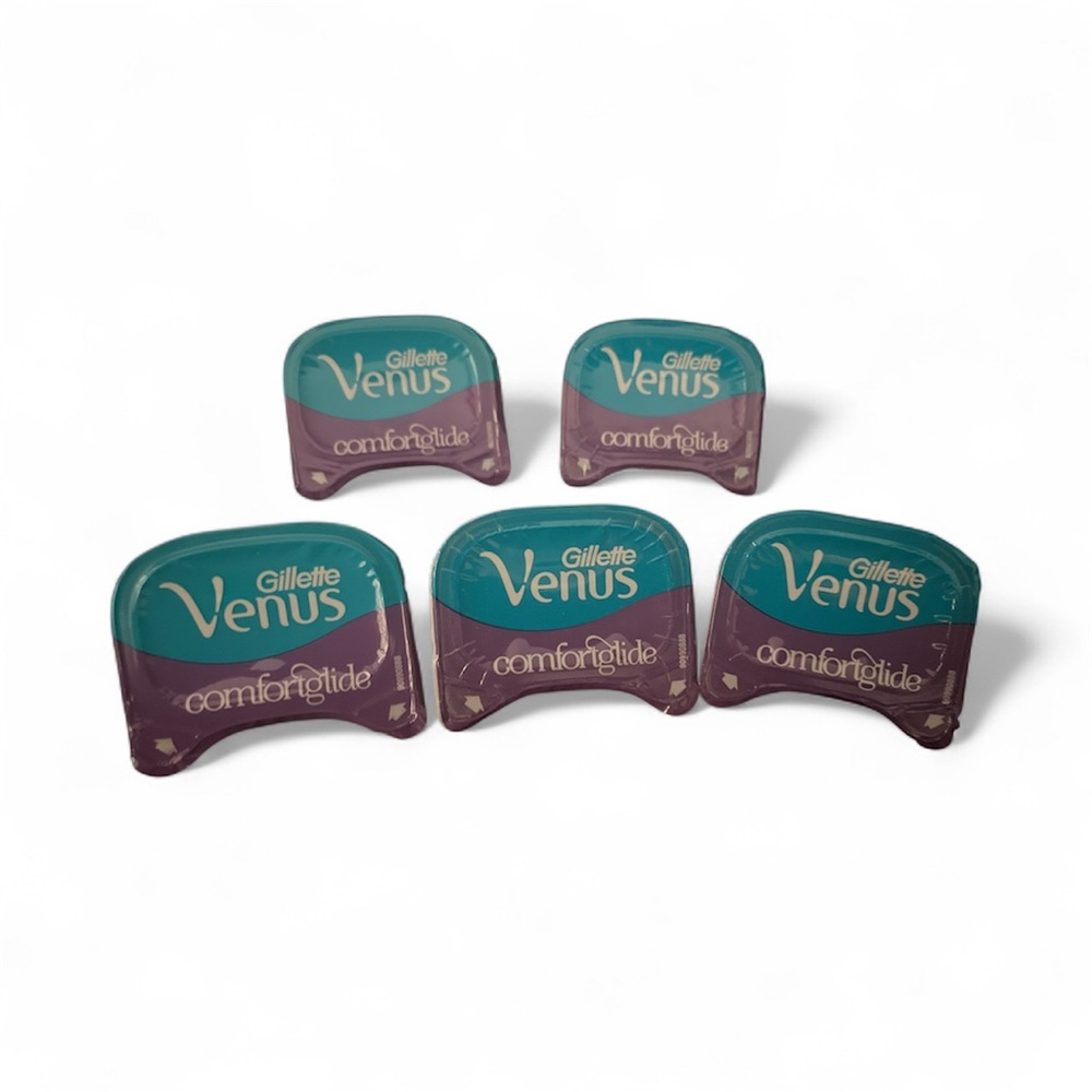 VENUS Gillette Comfort Glide Razor Refill Cartridges
5 ct